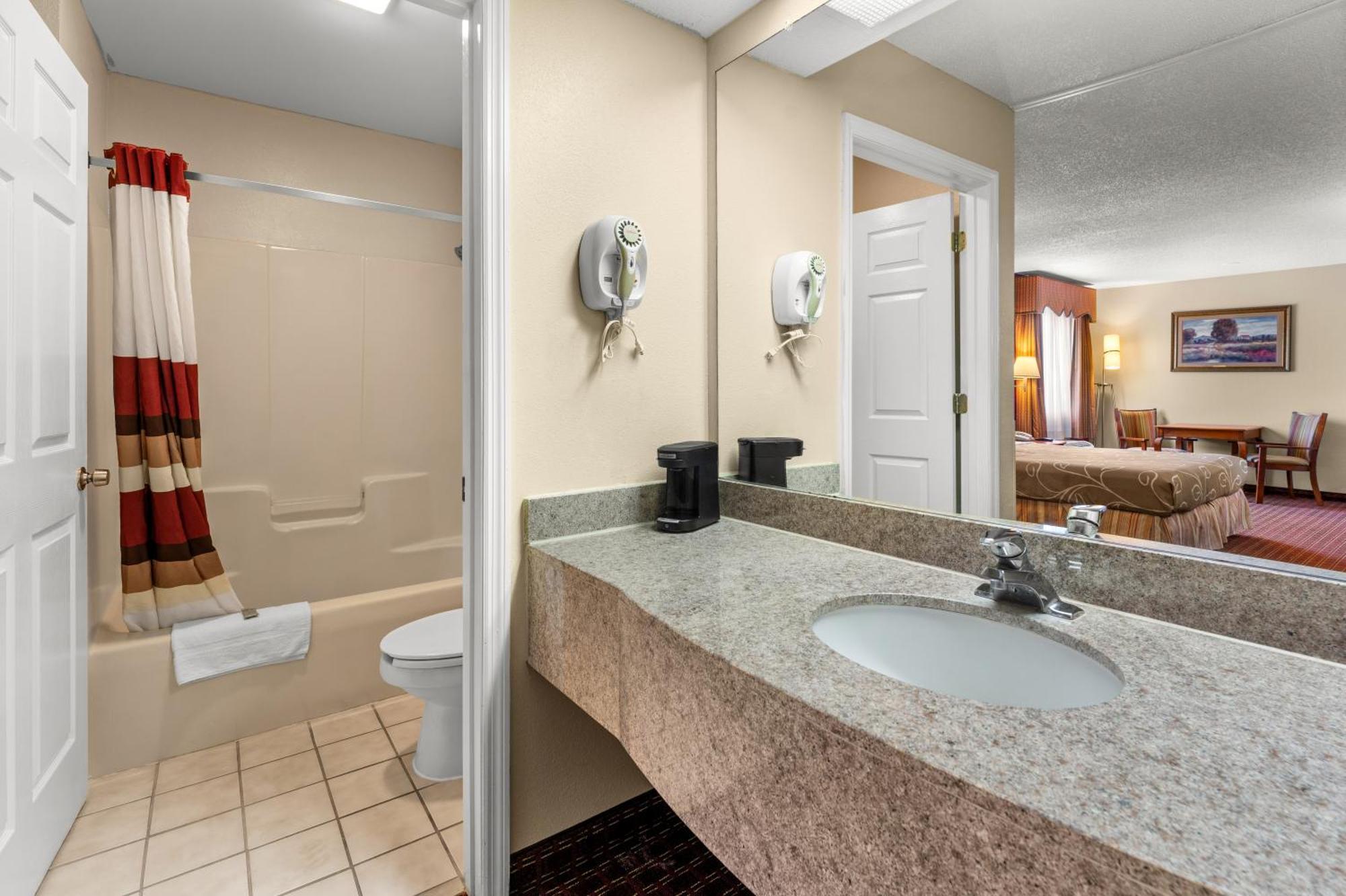 Americas Best Value Inn-Montezuma Ngoại thất bức ảnh
