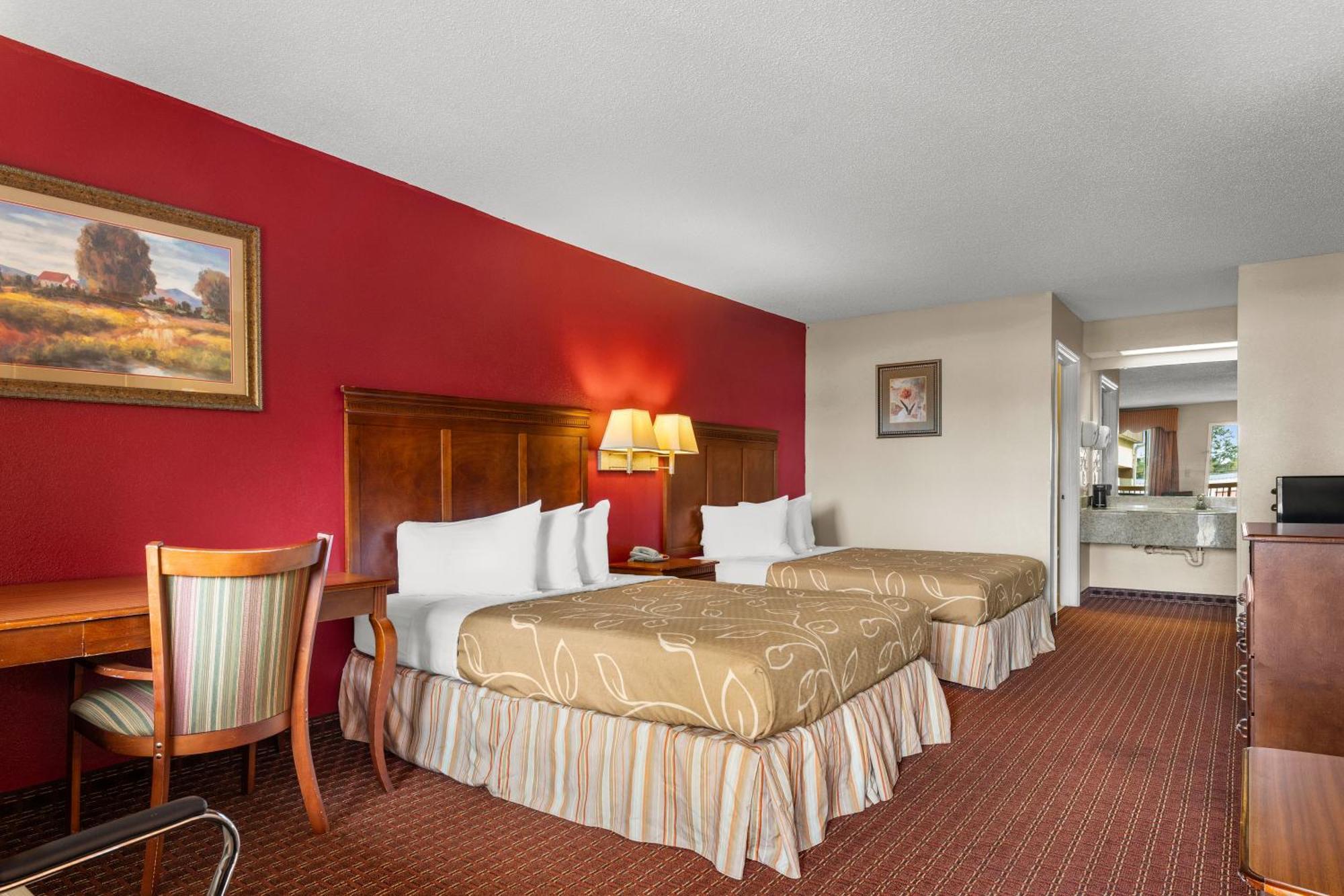 Americas Best Value Inn-Montezuma Ngoại thất bức ảnh